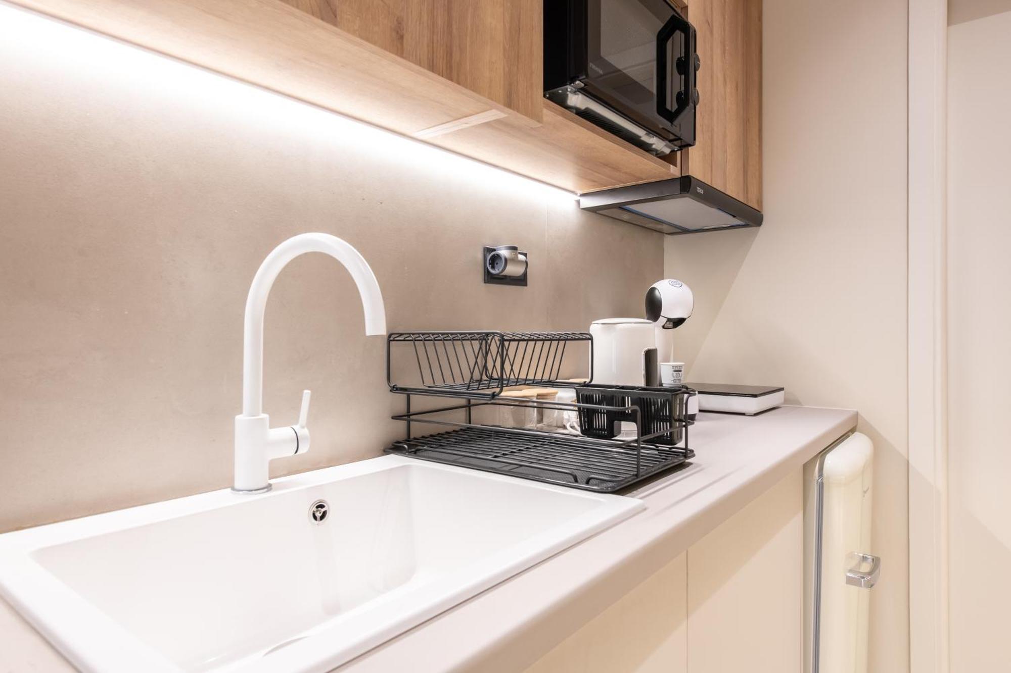 Avm Suites - Athens Thissio Center Εξωτερικό φωτογραφία